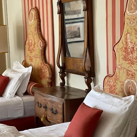 Boutique Wine - Dianella Farm stay *